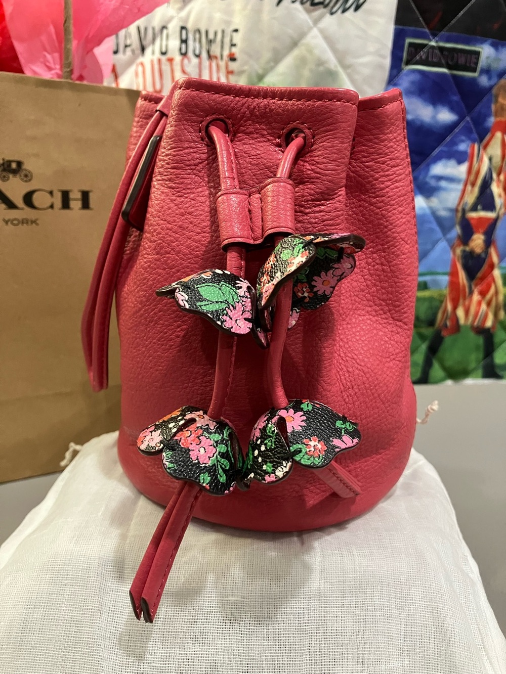 EUC COACH Yankee Pink Floral Drawstring Mini Bucket Wristlet Pouch #F56581